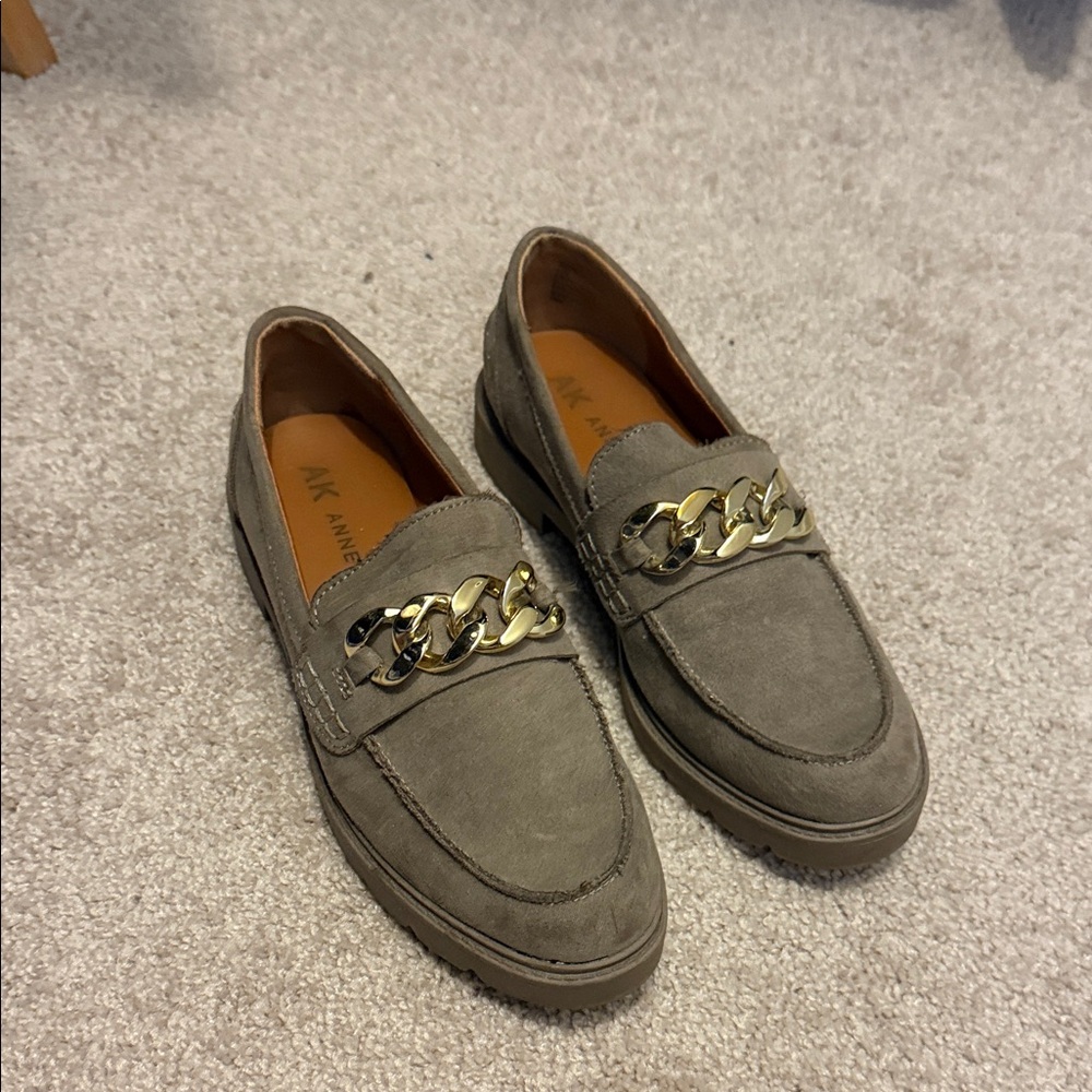 Anne Klein Olive Green Suede Loafers with Gold Chain